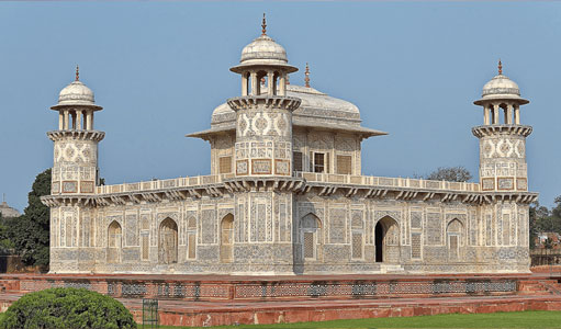 Taj Mahal, Agra Fort & Baby Taj Tour from Delhi by Car