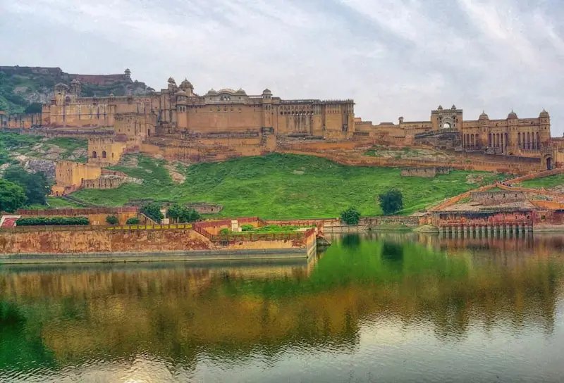 Best Time to Visit Rajasthan — Month-by-Month Weather, Festivals & Travel Tips