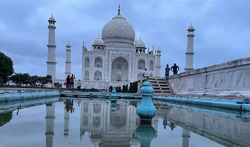 India Tour Packages from Saudi Arabia with Private Car & Driver for Comfortable and Personalized Journeys