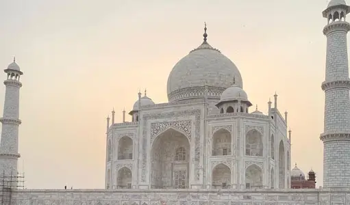 Top 10 Must-See Tourist Attractions in India – Iconic Landmarks, Culture & Timeless Heritage
