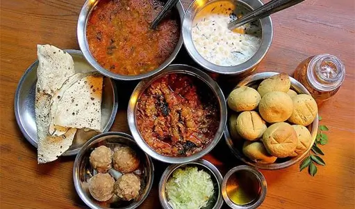 Rajasthani Cooking Class in a Real Jaipur Home