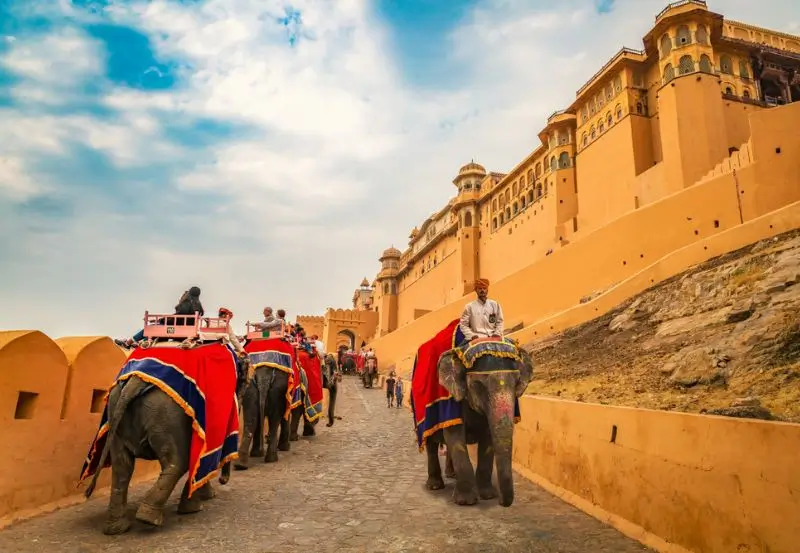 Los Mejores Lugares para Visitar en Jaipur: Monumentos, Palacios y Experiencias Imperdibles