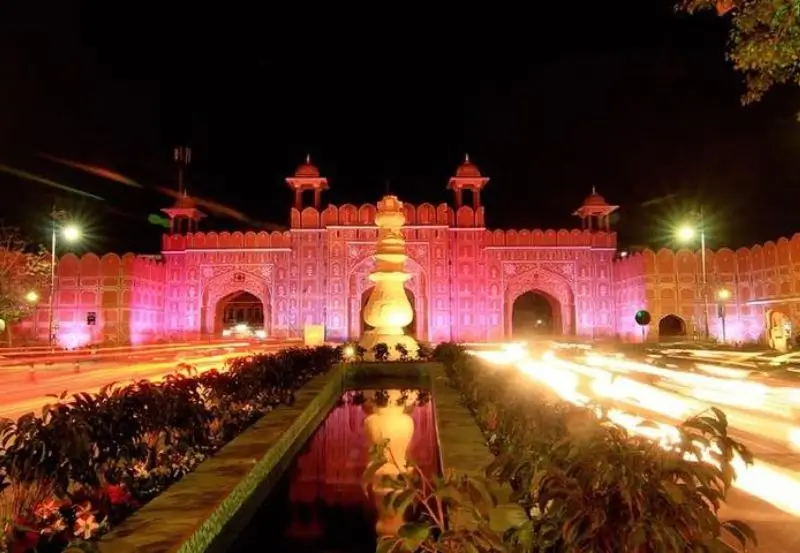 Rajasthan Rundreise: Warum Jaipur Auf Keiner Route Fehlen Darf