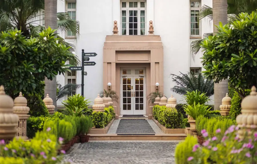 Golden Triangle Tour with Top Heritage Hotels and Royal Palace Stays