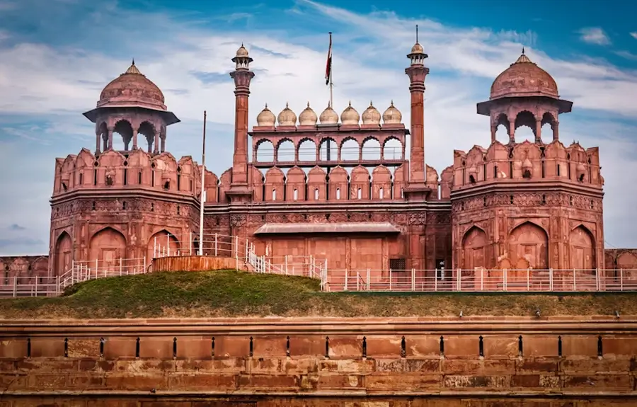 Golden Triangle with Kerala Backwaters