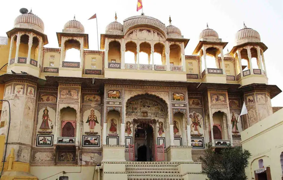 Golden Triangle Tour with Mandawa Heritage Town and Shekhawati Cultural Experience