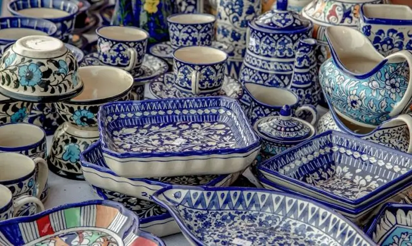 Blue-Pottery-in-Sanganer