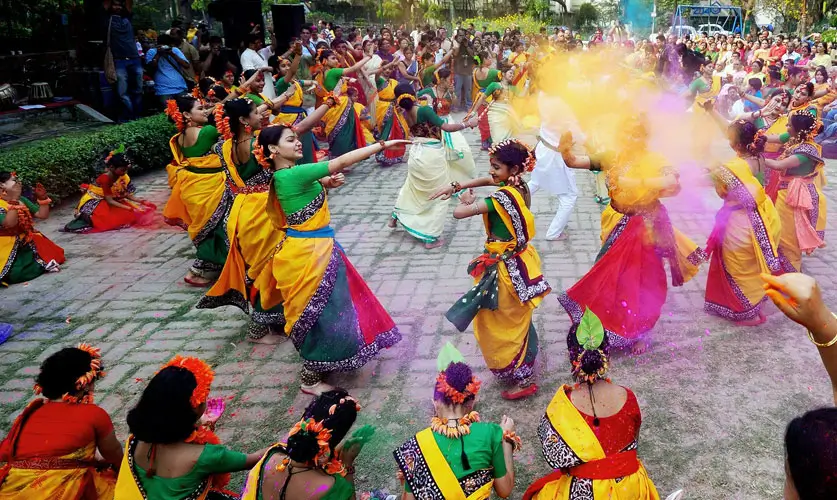 Shantiniketan-holi