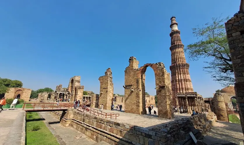 Qutub Minar, Delhi - A Landmark of Medieval Indian Architecture